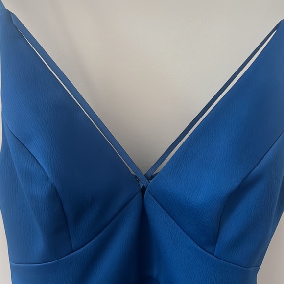 TOPSHOP Blue Structured Mini Dress - Picture 2 of 5